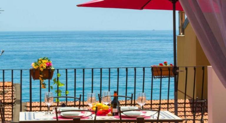 Rental apartment with terrace & BBQ | Next to the beach | Good for workation | Dogs allowed — photo 4