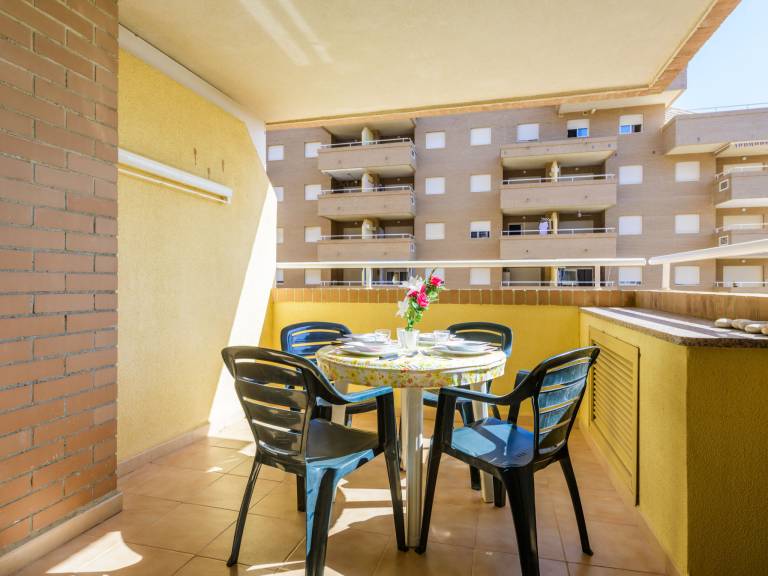 Apartment with pool, yard & patio — photo 2