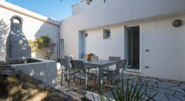 House with 3 rooms for 7 persons — photo 4