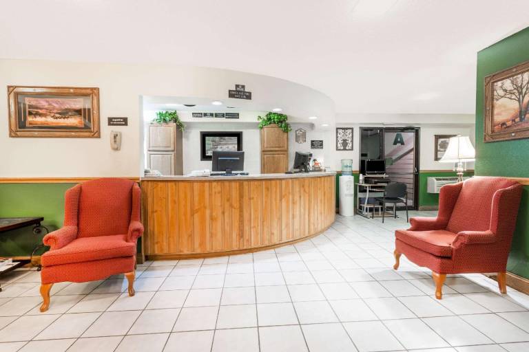 Super 8 By Wyndham Ogallala — photo 3