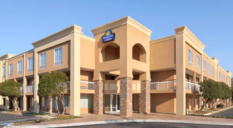 Days Inn by Wyndham Greenville