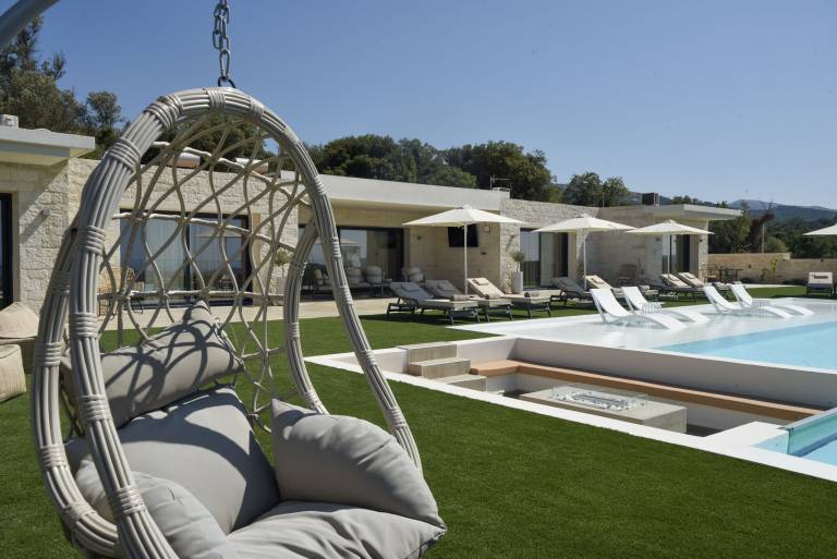 Elira Luxury Villa - With Private Pool — photo 3
