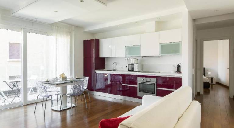 Apartment with yard & terrace in Paradiso