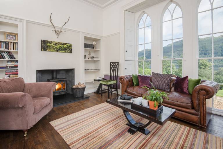 Family-oriented villa with BBQ, yard & patio | Pet-friendly — photo 3