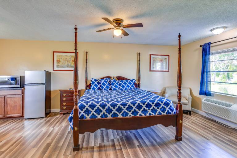 Walk to Lake Jackson: Convenient Studio in Sebring — photo 5
