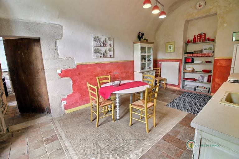 Gite with garden — photo 2