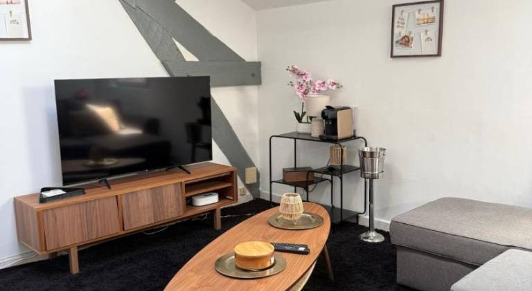 Apartment with 2 rooms for 6 persons in Cannes