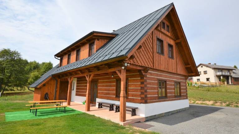 Dům  Rovensko pod Troskami