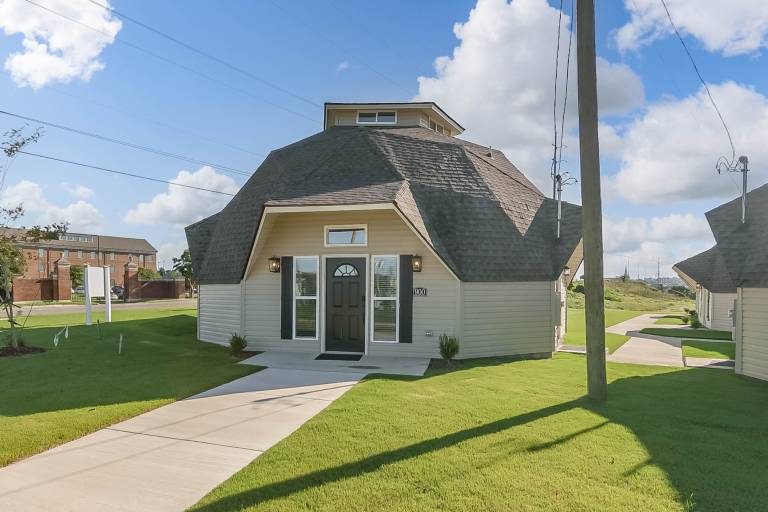 Dynasty Dome 900 - Bama Vacation Rentals — photo 2