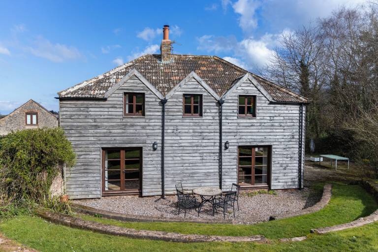 Hus Over Stowey