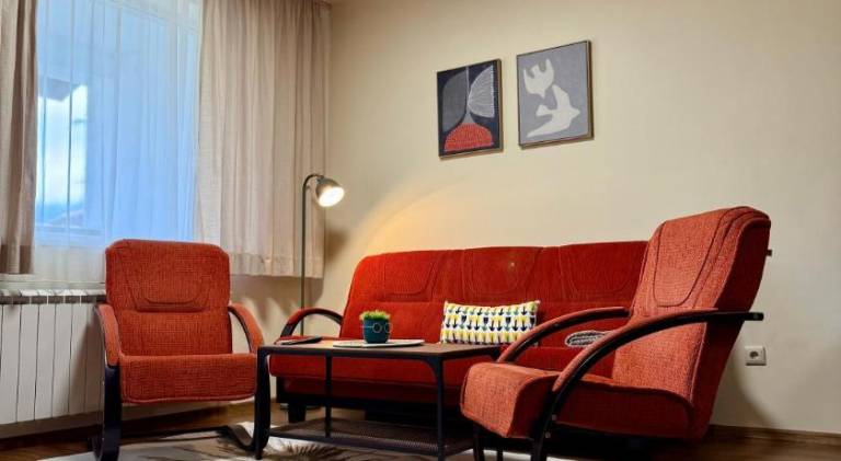 Gino's place 2 Home2Host in Bansko