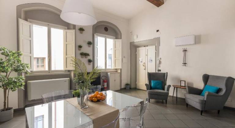 Apartment | Next to Florence Cathedral | Suitable for remote work in Santa Maria