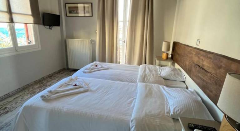 Rental apartment with 3 rooms for 6 persons — photo 2