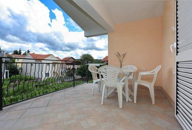 Apartman Karin Gornji