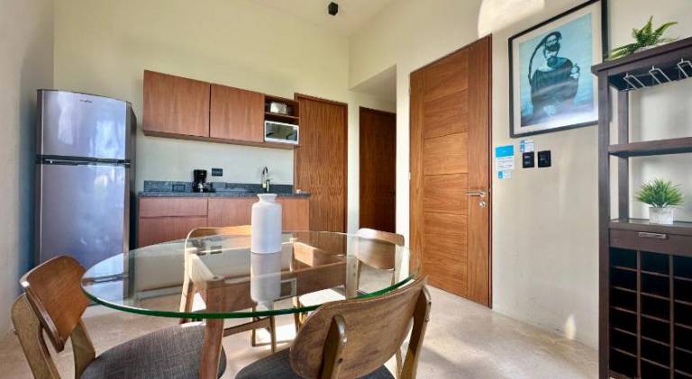 Mangle 13 Modern Apartments-Rooftop pool, close to Ferry — photo 4
