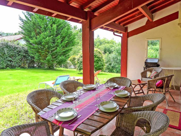 Fully equipped house with barbeque, patio & garden | Pets allowed — photo 2
