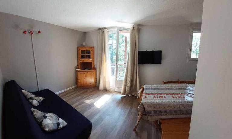 Rental apartment with 1 room for 5 persons — photo 2