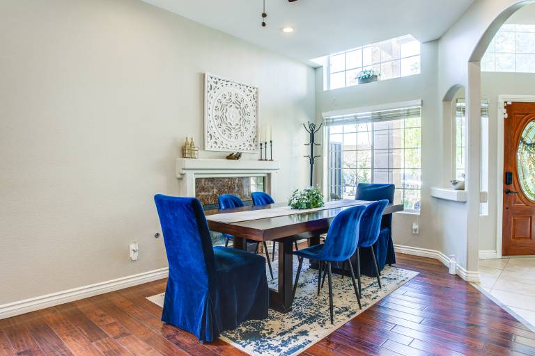 Large Las Vegas Home w/ Pool, Hot Tub + Game Room — photo 4