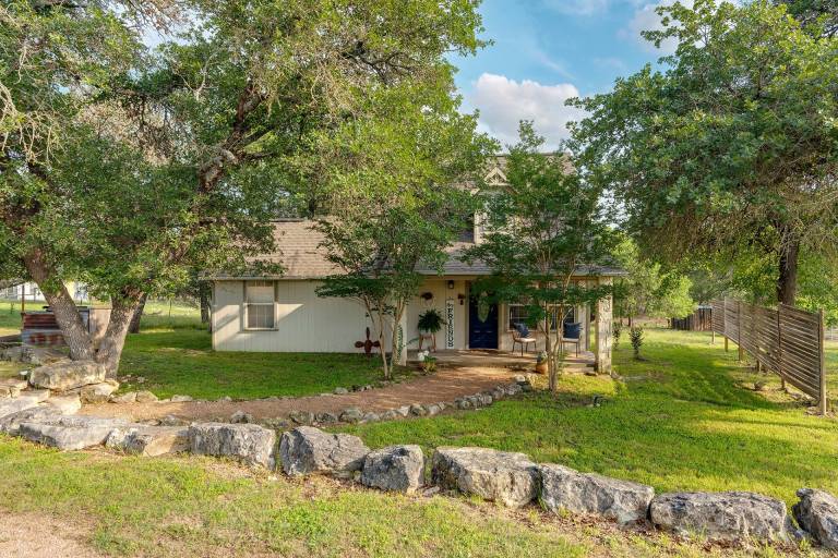 Circle D Guest House Pet Friendly Country Escape — photo 2