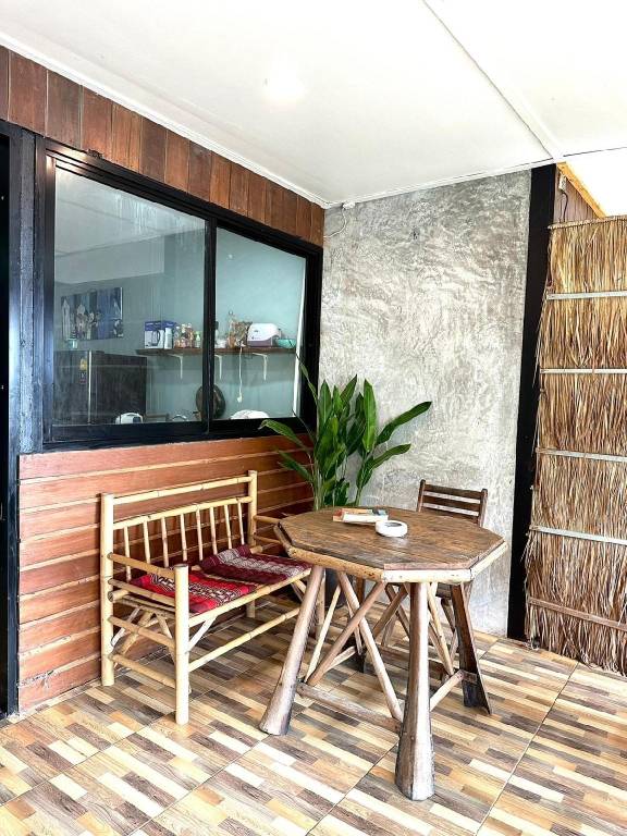 Pleasant house with pool, grill & garden | Water view | Close to the beach | Perfect for remote work | Pet-friendly — photo 5