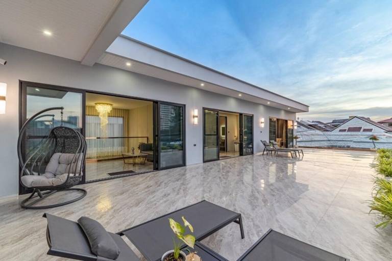 Villa with private pool, jacuzzi & BBQ | Perfect for remote work — photo 4