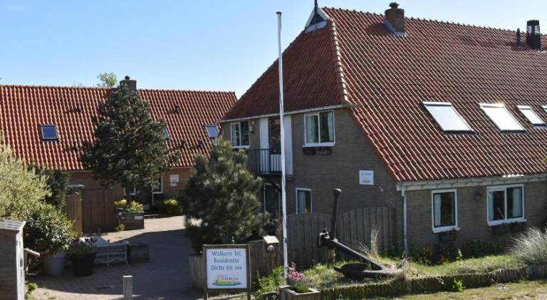 Hotel Dichtbijzee