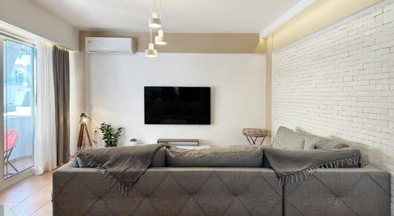 Holiday apartment with terrace | Next to the beach | Pets are welcome in Ierapetra