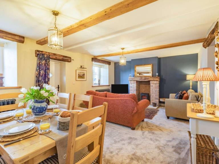 Fully equipped cottage with yard | Pets are welcome in Cockermouth