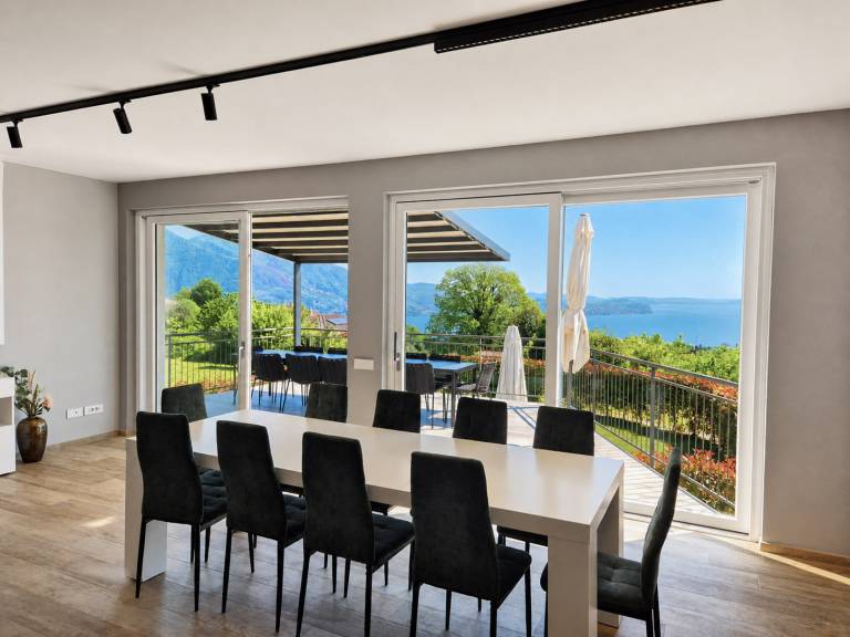 Ferienwohnung in Cresseglio, Lago Maggiore, Italien