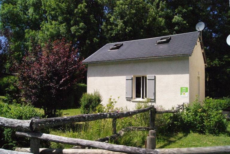 Huis  Moux-en-Morvan