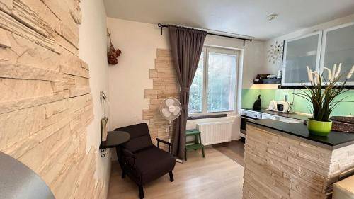 Apartmán Chrášťany