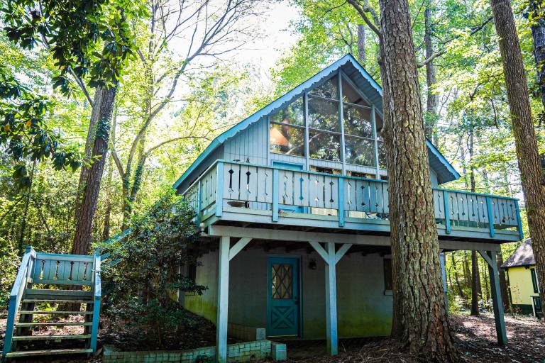 Chalet Pine Mountain