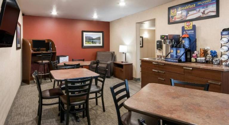 My Place Hotel - Pittsburgh North Monaca PA — photo 5