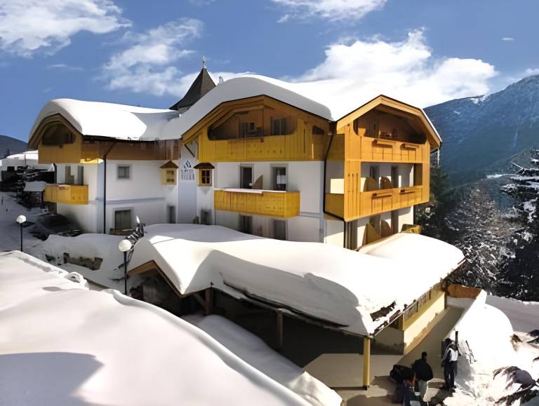 Nivis Hotel in Dimaro Folgarida