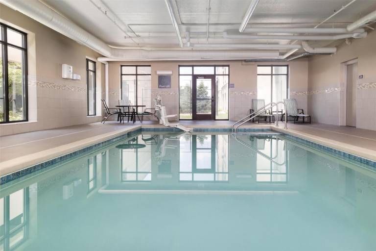 Homewood Suites by Hilton Wauwatosa Milwaukee — photo 3