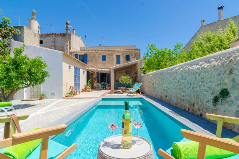 CA NA SIONA Villa with private pool in Vilafranc