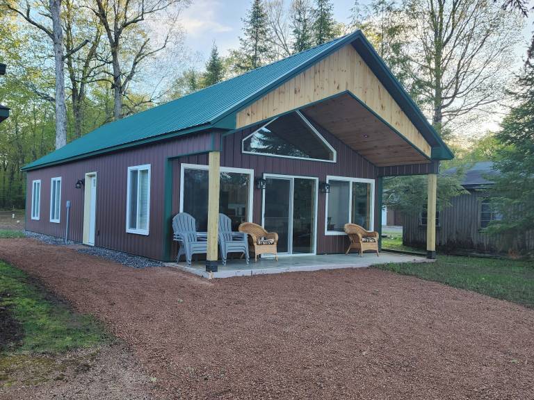 Cabin  Mercer