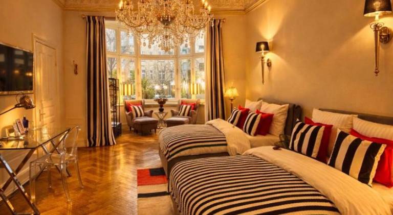 Sleephotels Alsterroom in Hamburg