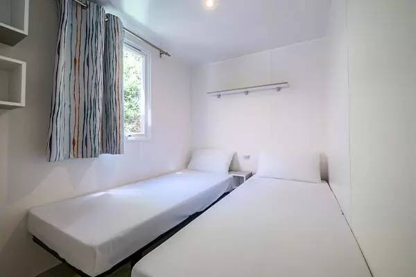 Campsite Santa Elena Ciutat - Mobile home Comfort 3 bdr. 6 pers. Covered Decking A/C — photo 3