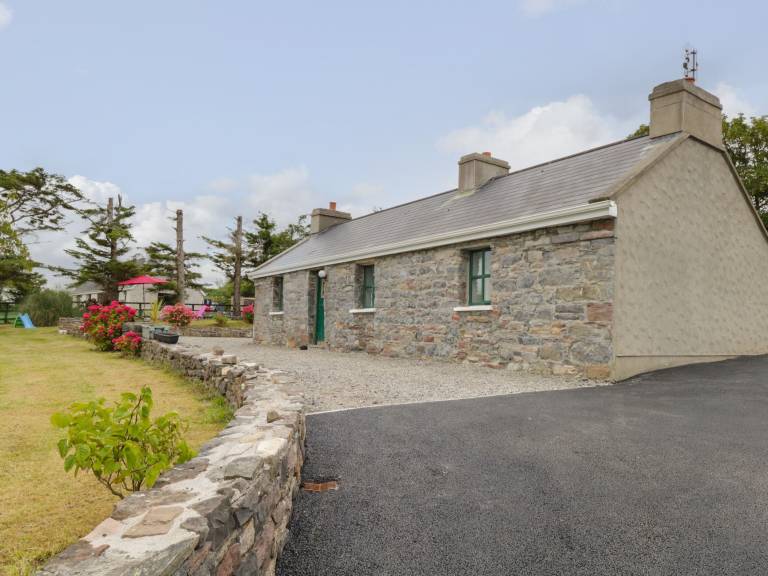 Cottage Rosmoney