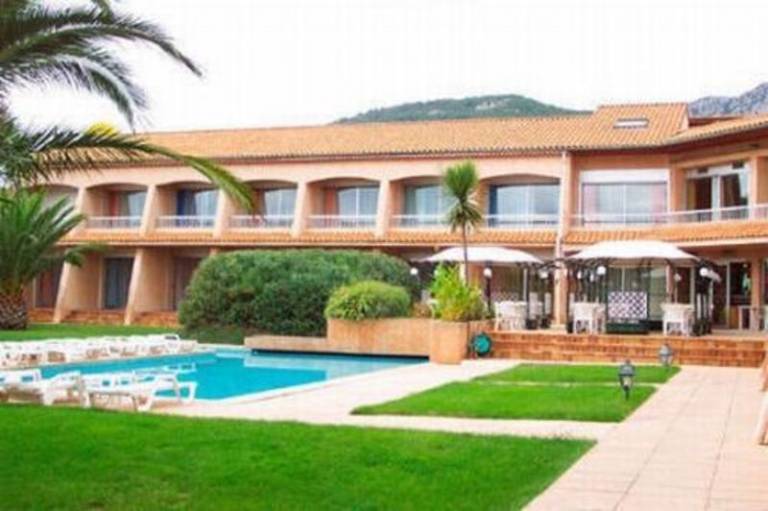 Val'Hotel — photo 2