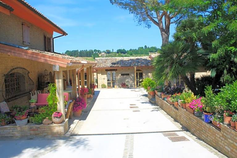 Bed & Breakfast Montecosaro