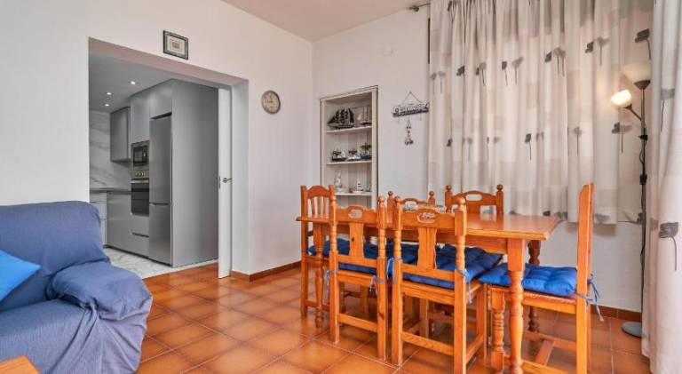 Fully equipped vacation home with barbecue, private pool & patio | Next to the beach | Pets allowed — photo 5