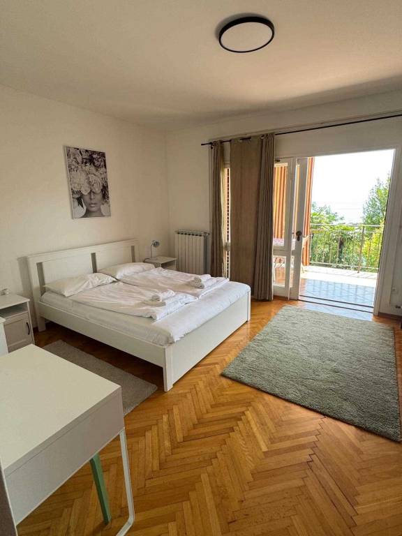 Apartment with terrace | Beach nearby | Dogs allowed in Lovran