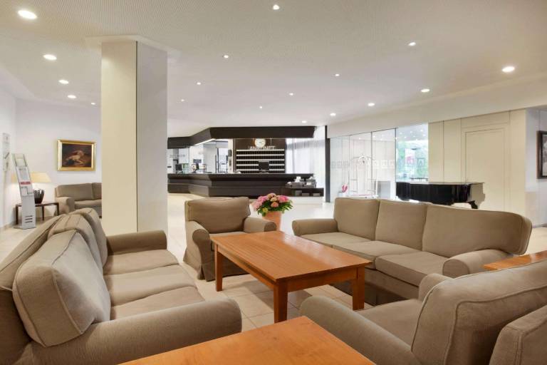 Ramada by Wyndham Nuernberg Parkhotel — photo 3