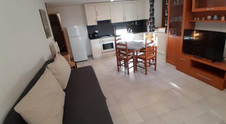 Lo Tze Cozy Apartment Near the Slopes with Garage — photo 2