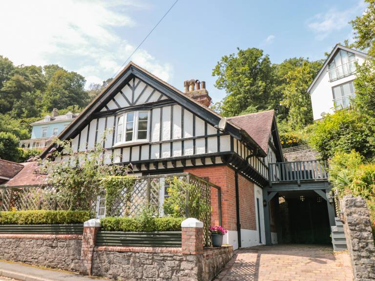 Cottage  Dartmouth