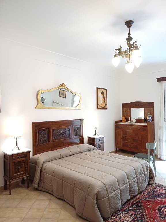 Pleasant apartment with patio | Pet-friendly — photo 4