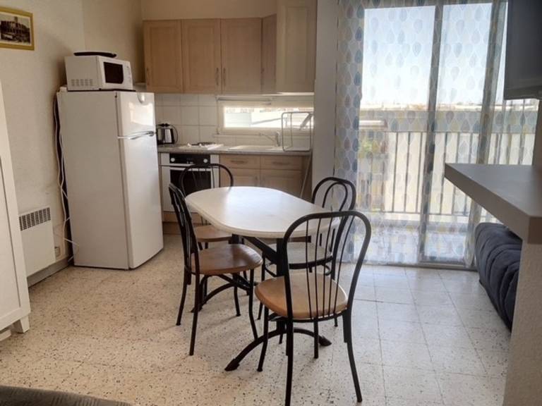 18m² Apartment near Thermal Baths, pets allowed, balcony — photo 4