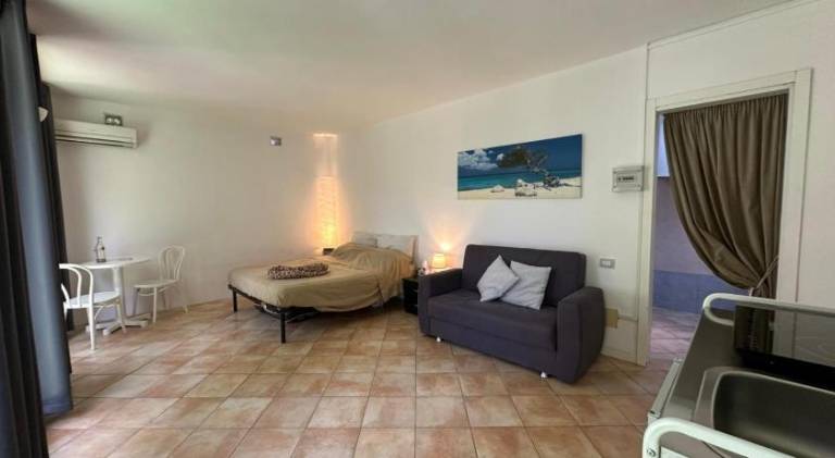 Nice house with yard & patio | Beach nearby | Pets allowed — photo 4